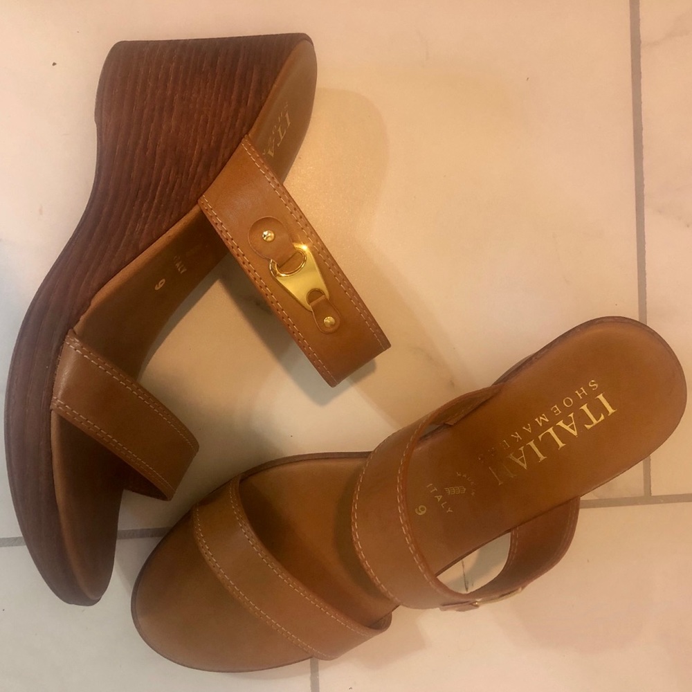 Brown heeled Sandles made in Italy